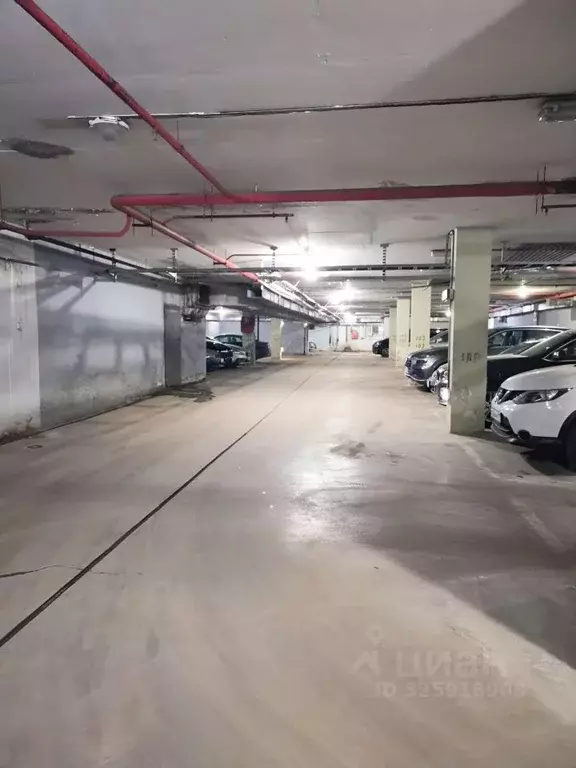 Гараж в Москва ул. Островитянова, 9к2с1 (10 м) - Фото 1