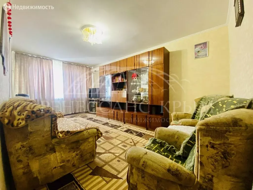 3-комнатная квартира: Севастополь, улица Хрусталёва, 75 (63.8 м) - Фото 1