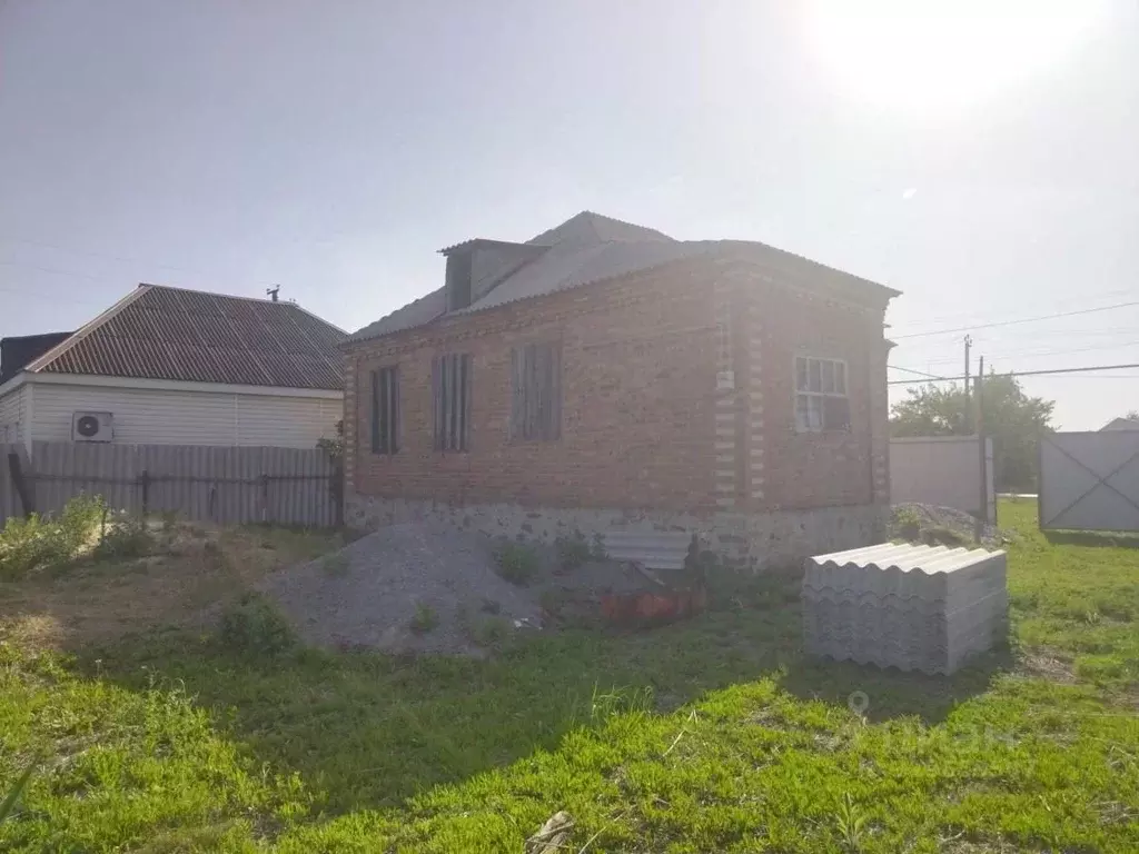 Дом в Ростовская область, Октябрьский район, Каменоломни рп ул. ... - Фото 1