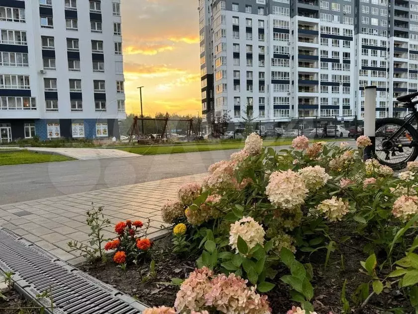 2-к. квартира, 52 м, 8/16 эт. - Фото 1