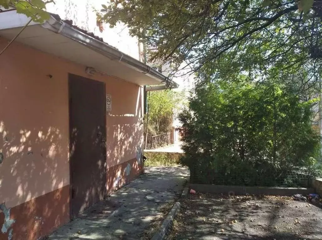 Торговая площадь в Краснодарский край, Туапсе ул. Софьи Перовской (51 ... - Фото 2