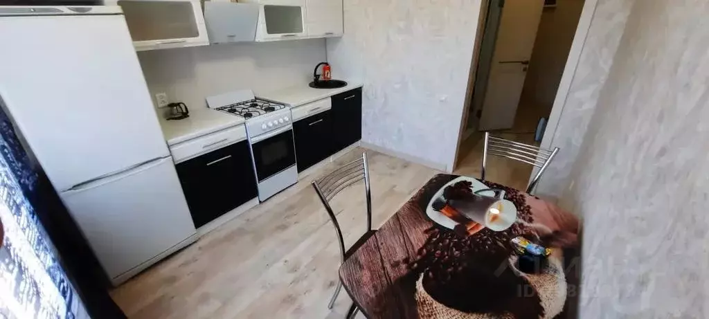 1-к кв. Дагестан, Каспийск ул. Ленина, 33В (40.0 м) - Фото 0