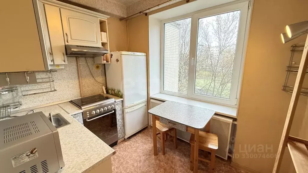 2-к кв. Санкт-Петербург ул. Вавиловых, 8К1 (50.4 м) - Фото 1