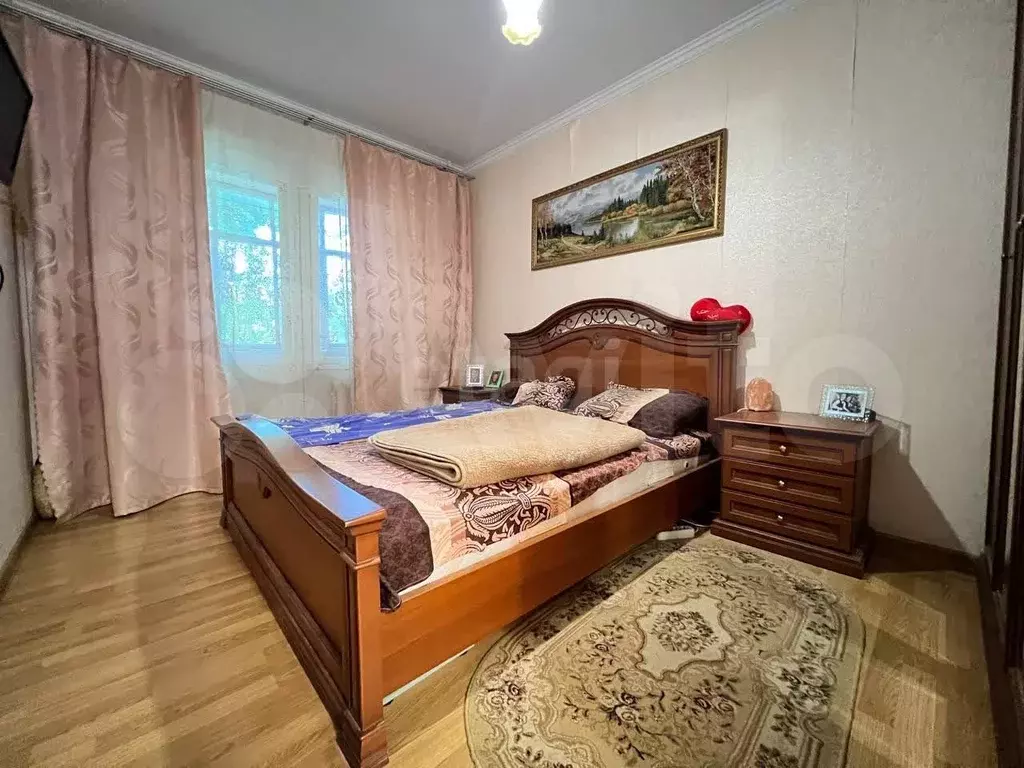 2-к. квартира, 52 м, 1/5 эт. - Фото 1
