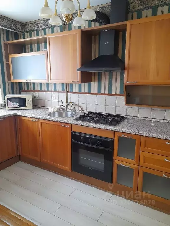 3-к кв. Свердловская область, Екатеринбург ул. Куйбышева, 10 (63.0 м) - Фото 2