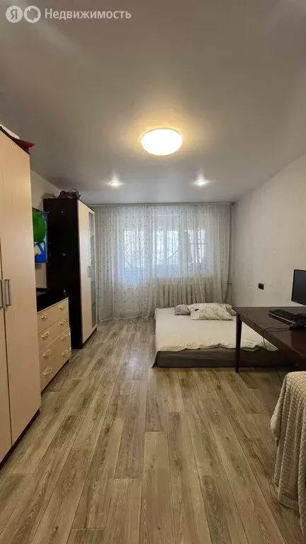 2-комнатная квартира: Нижний Тагил, улица Октябрьской Революции, 32 ... - Фото 1