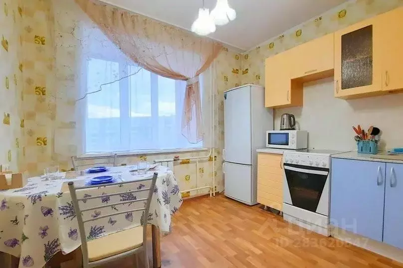 2-к кв. Красноярский край, Красноярск 9 Мая ул., 35А (50.0 м) - Фото 1