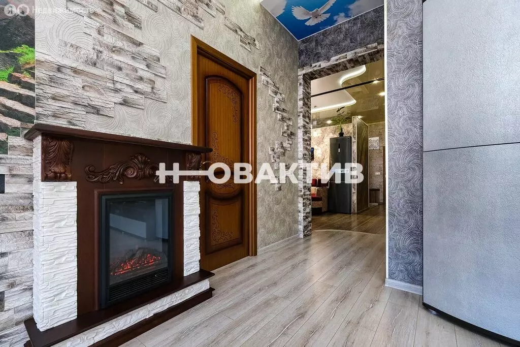 Дом в Новосибирск, улица Гладкова, 60 (490 м) - Фото 0