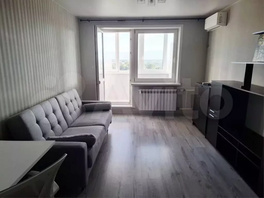 1-к. квартира, 38 м, 10/10 эт. - Фото 0