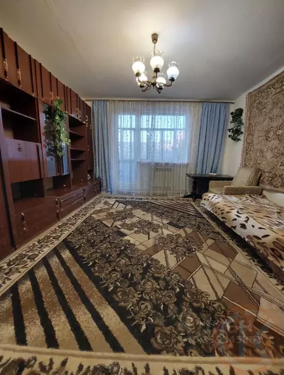 3-к кв. Крым, Армянск Имени Генерала Корявко мкр,  (66.2 м) - Фото 1