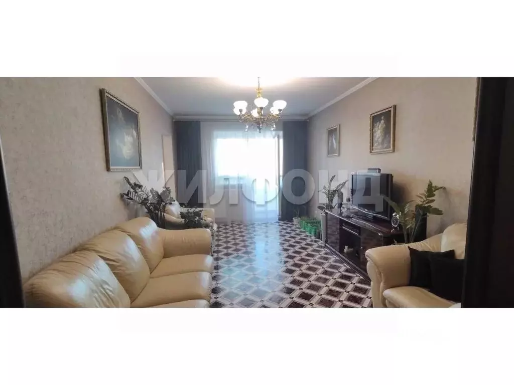 3-к кв. Хакасия, Абакан ул. Стофато, 4 (69.0 м) - Фото 2