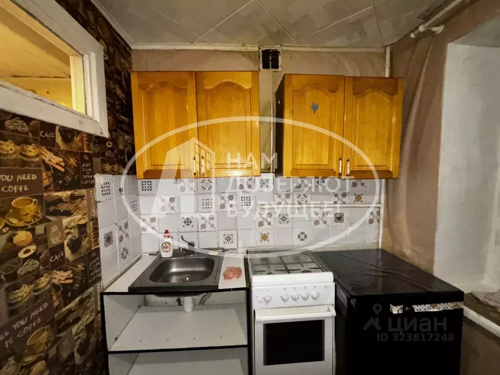 2-к кв. Удмуртия, Глазов ул. Барышникова, 1 (40.3 м) - Фото 1