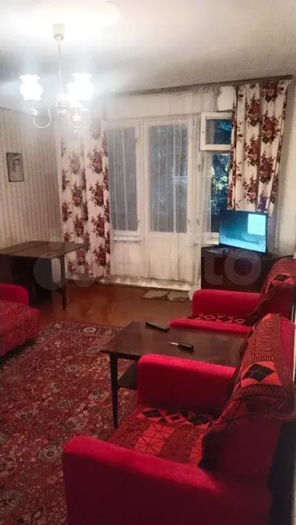 2-к. квартира, 50 м, 5/5 эт. - Фото 0