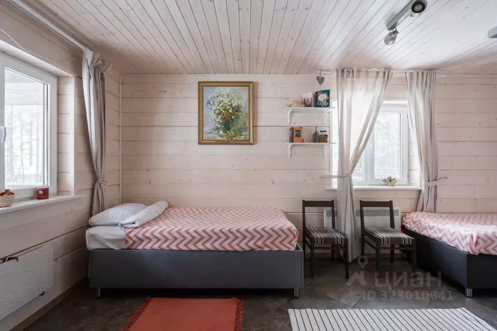 Дом в Ленинградская область, Ломоносовский район, Лебяженское ... - Фото 1