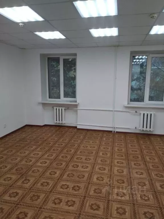 Офис в Челябинская область, Челябинск ул. Пожарского, 7 (25 м) - Фото 1