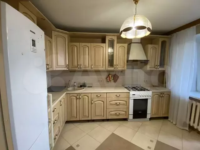 1-к. квартира, 42 м, 6/9 эт. - Фото 0