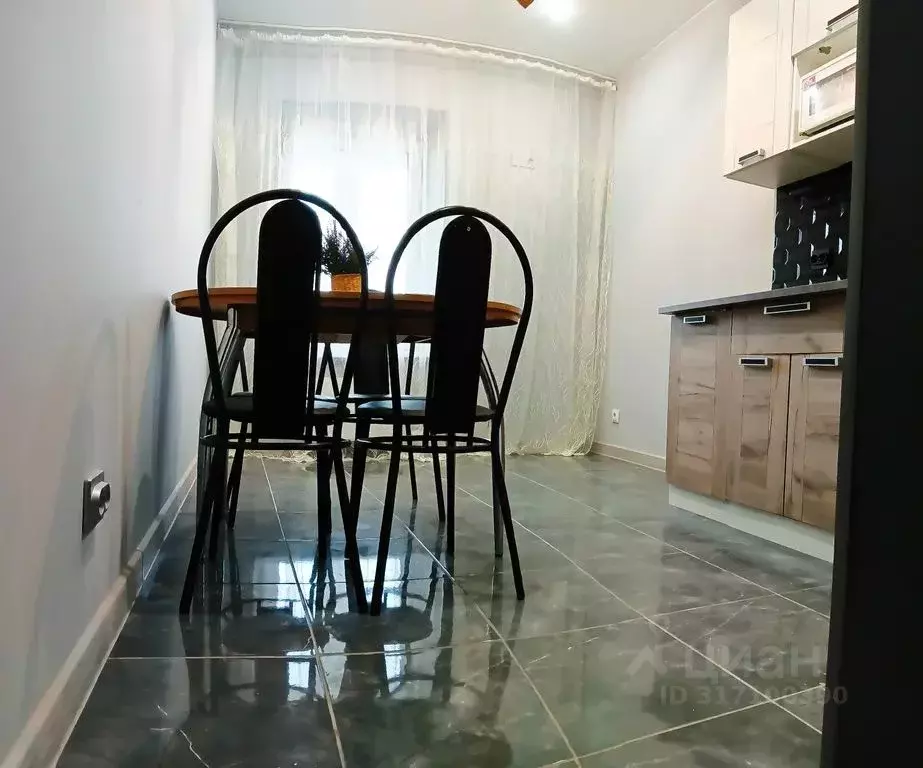 1-к кв. Татарстан, Казань ул. Максимова, 39 (37.0 м) - Фото 1