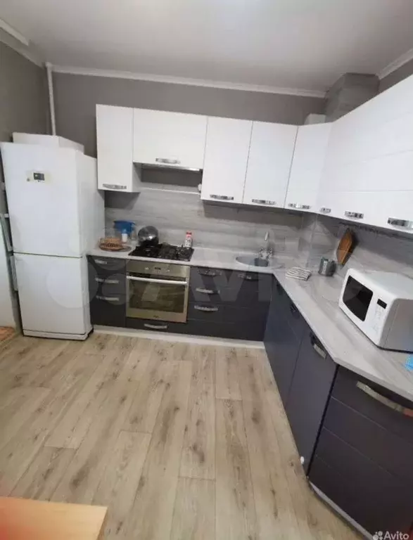 2-к. квартира, 56 м, 3/9 эт. - Фото 0