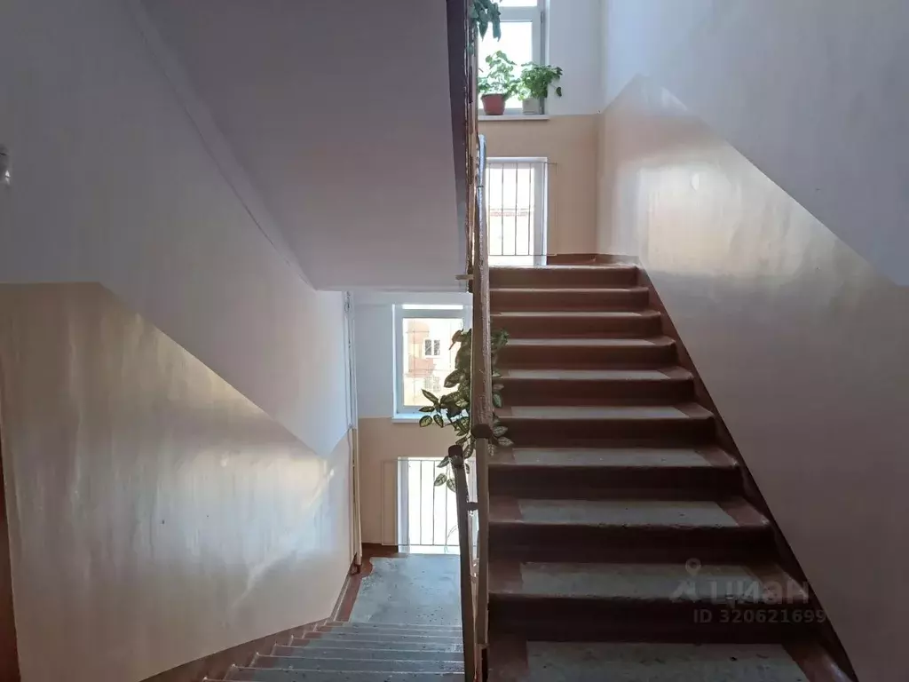 3-к кв. Омская область, Омск ул. Федора Крылова, 4 (58.5 м) - Фото 2