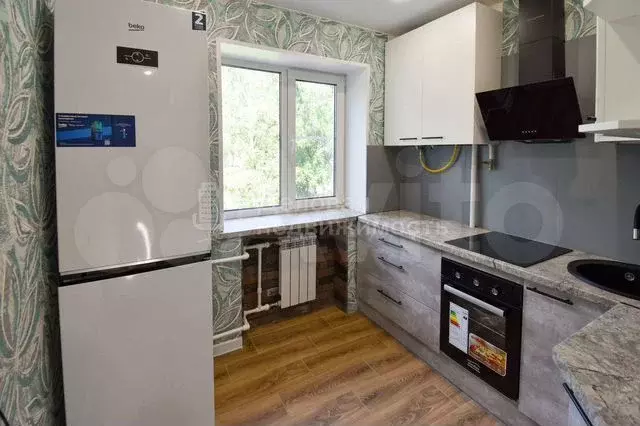 3-к. квартира, 56,8 м, 3/5 эт. - Фото 0