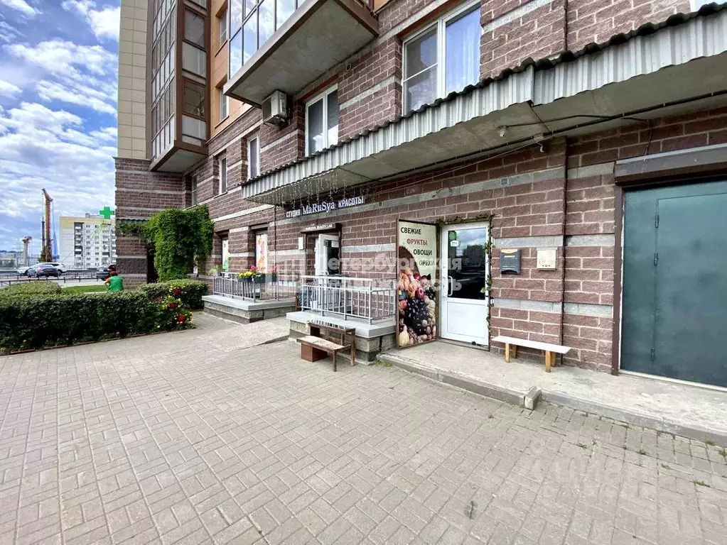 Помещение свободного назначения в Санкт-Петербург Комендантский ... - Фото 1