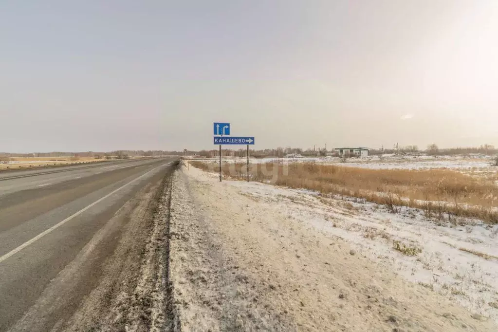 Участок в Челябинская область, Красноармейский район, с. Канашево  ... - Фото 0