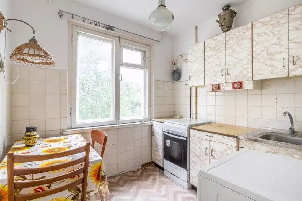 2-к кв. Тульская область, Тула Октябрьская ул., 207 (42.0 м) - Фото 1