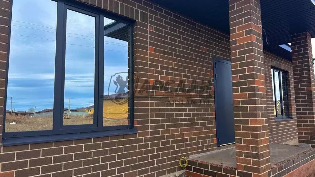 Дом в Татарстан, Лаишевский район, Егорьевское с/пос, д. Кзыл-Иль ул. ... - Фото 1