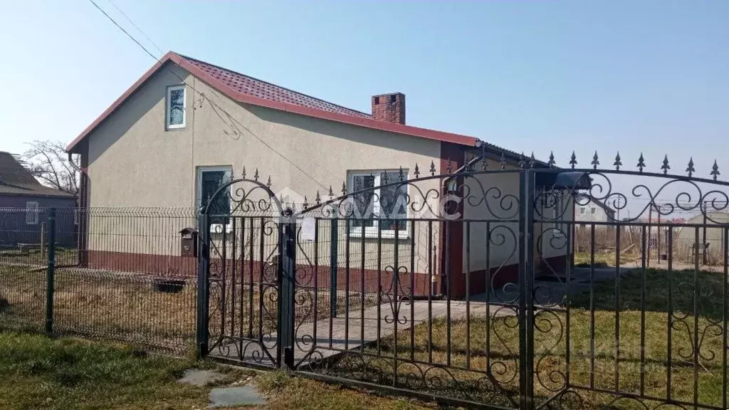 Дом в Калининградская область, Гурьевский муниципальный округ, пос. ... - Фото 0