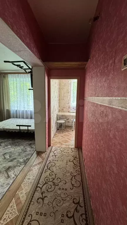 1-к. квартира, 32 м, 1/2 эт. - Фото 0