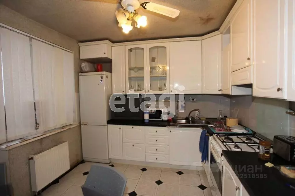 4-к кв. Вологодская область, Вологда Ленинградская ул., 76А (184.0 м) - Фото 1