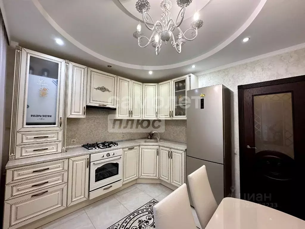 2-к кв. Краснодарский край, Туапсе ул. Красина, 2 (70.0 м) - Фото 1