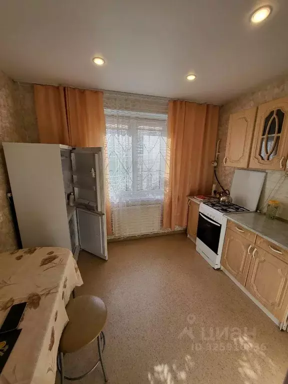 1-к кв. Псковская область, Псков Бастионная ул., 13А (33.0 м) - Фото 2