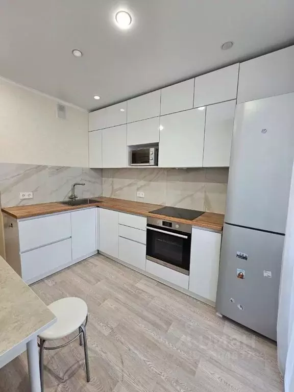 2-к кв. Татарстан, Альметьевск просп. Строителей, 76 (60.0 м) - Фото 1