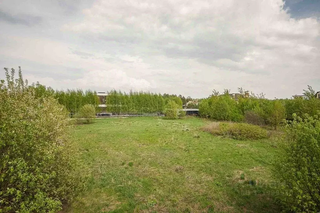 Участок в Московская область, Красногорск городской округ, д. ... - Фото 1