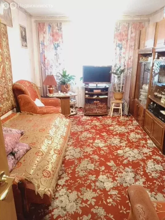 3-комнатная квартира: Новомосковск, улица Генерала Белова, 6 (65 м) - Фото 1