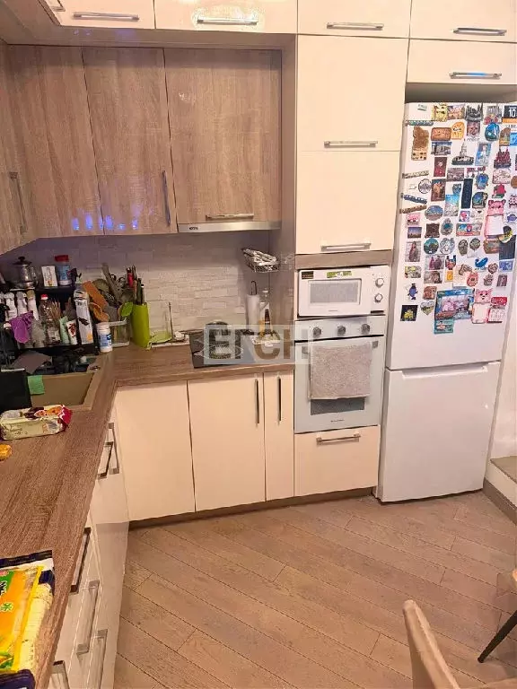 Продается 2-комнатная квартира - Фото 2