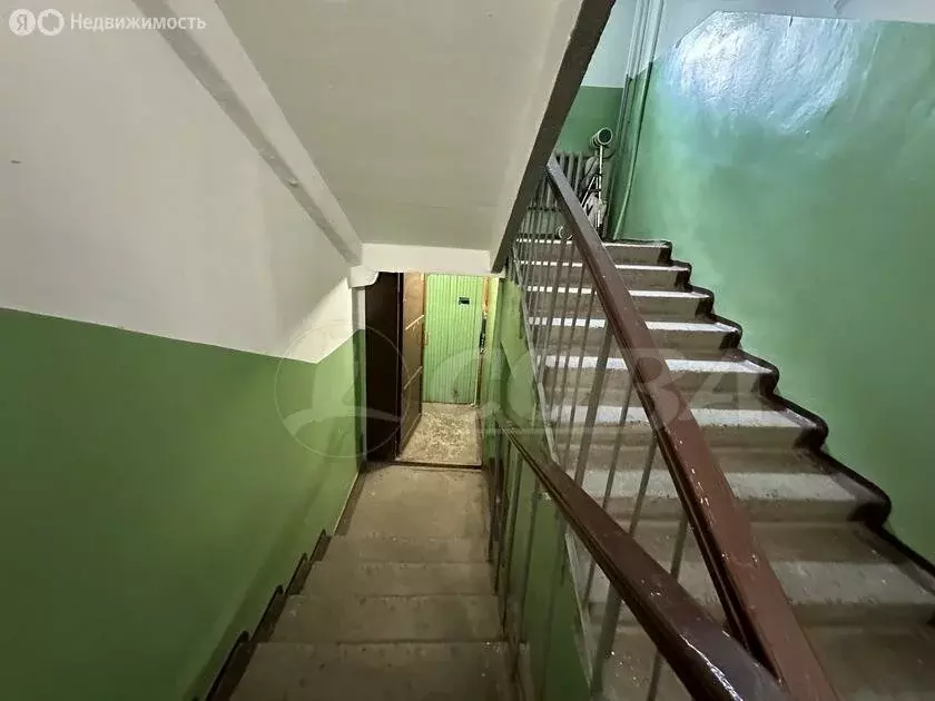 2-комнатная квартира: Тюмень, улица Пермякова, 2А (45 м) - Фото 1