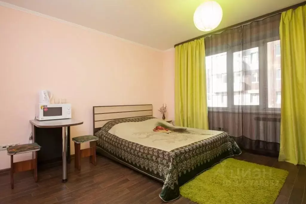 Комната Красноярский край, Красноярск Взлетка мкр, ул. Батурина, 20 - Фото 1