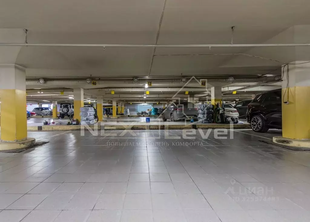 Гараж в Санкт-Петербург наб. Воскресенская, 12 (15 м) - Фото 1