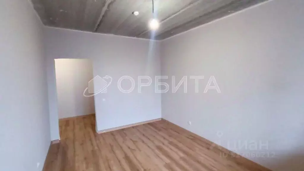 1-к кв. Тюменская область, Тюмень Новгородская ул., 14 (41.1 м) - Фото 1