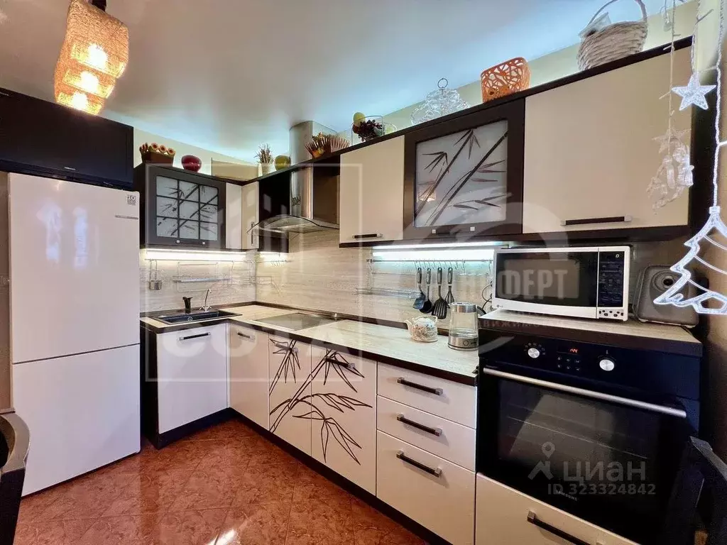 2-к кв. Воронежская область, Воронеж ул. Чапаева, 124Б (52.0 м) - Фото 1