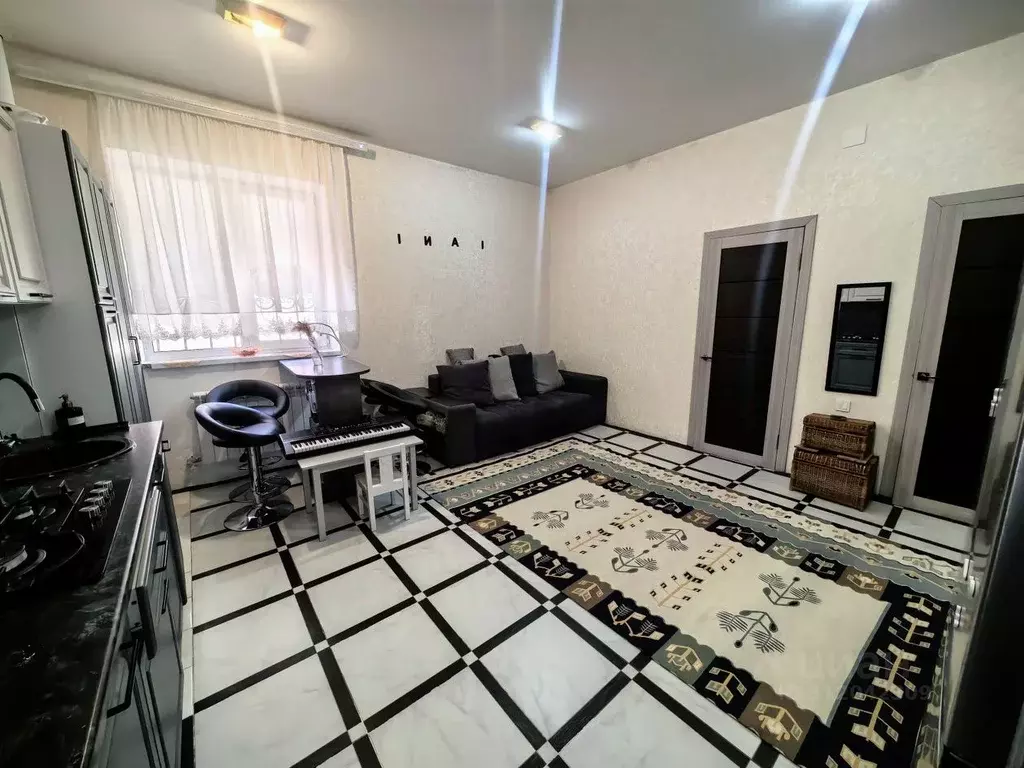 2-к кв. Кабардино-Балкария, Нальчик ул. Атажукина (34.0 м) - Фото 1