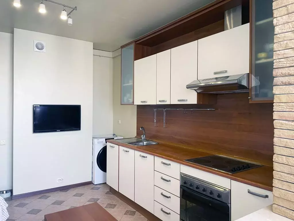 Продается 1-комнатная квартира - Фото 1