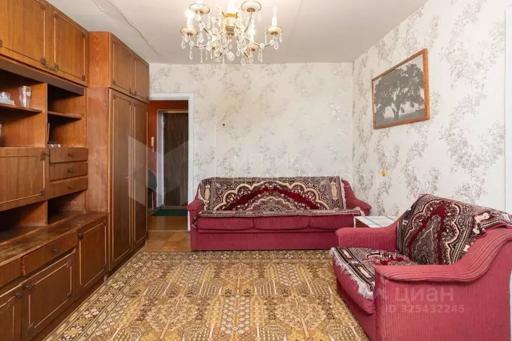 3-к кв. Тюменская область, Тюмень ул. Мельникайте, 81 (53.0 м) - Фото 1