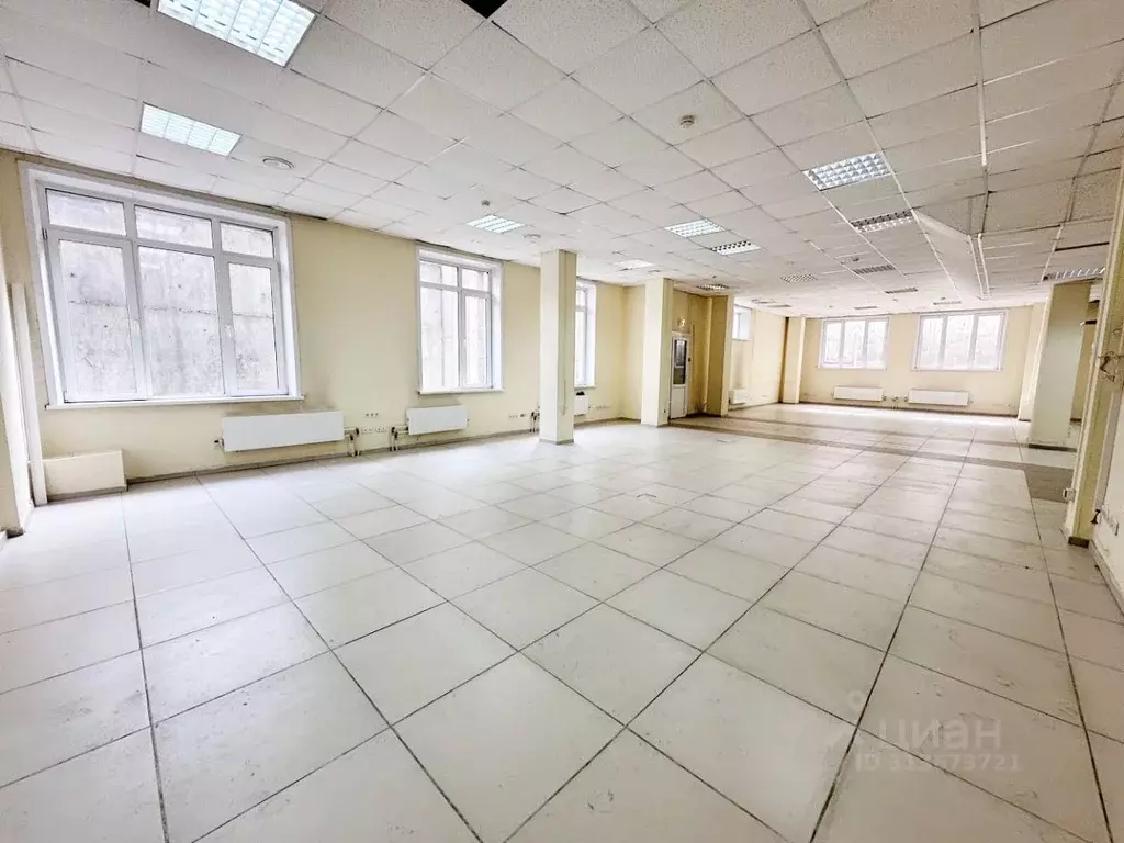 Помещение свободного назначения в Новосибирская область, Новосибирск ... - Фото 0