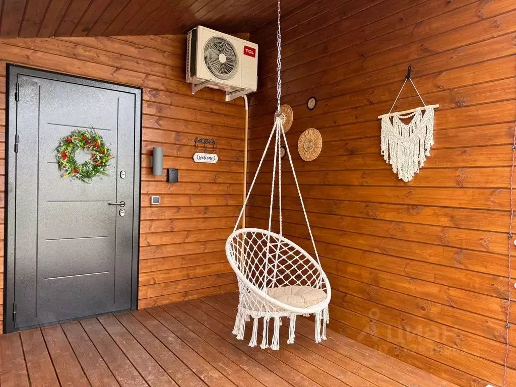 Дом в Новгородская область, Новгородский район, Ракомское с/пос, д. ... - Фото 0