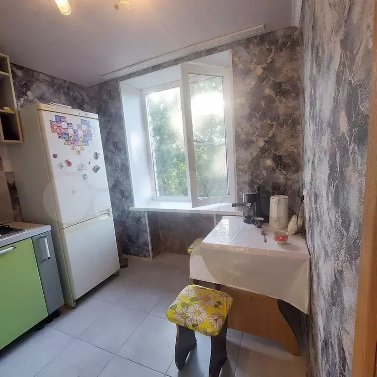 2-к. квартира, 43 м, 5/5 эт. - Фото 1