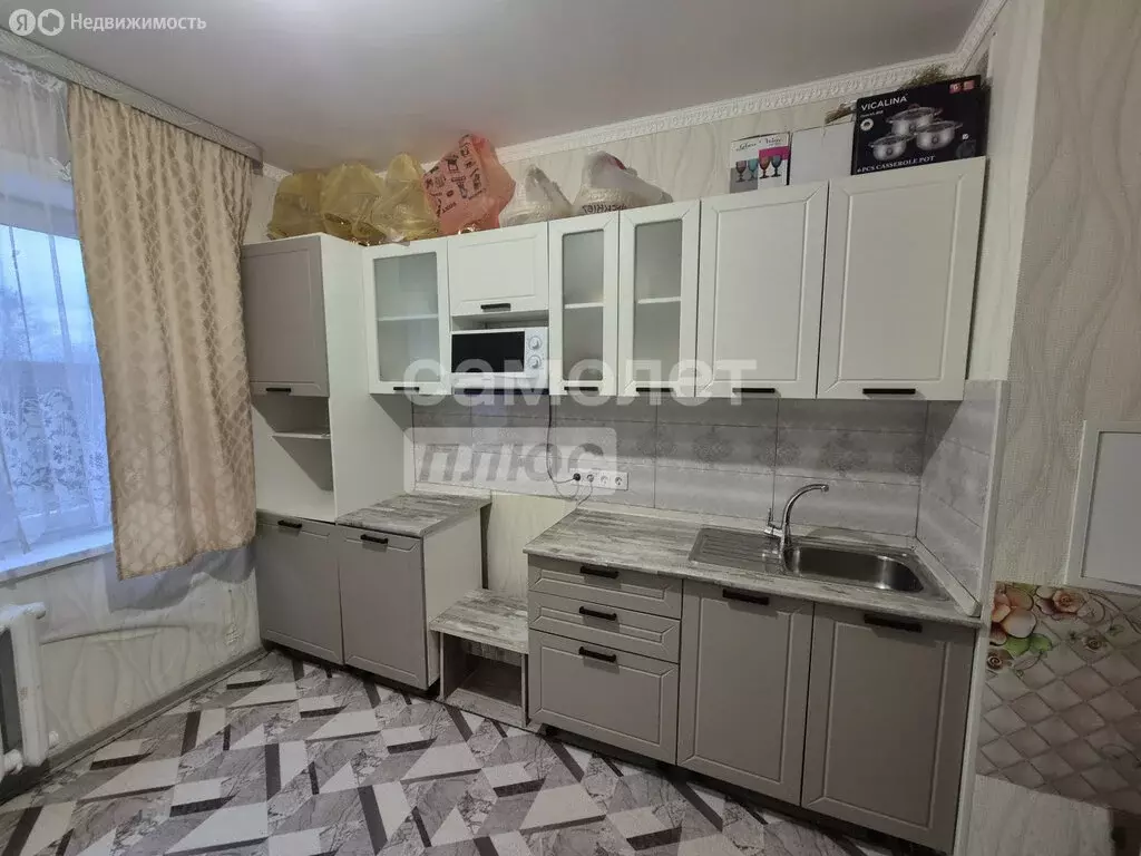 3-комнатная квартира: Верх-Нейвинский, улица Ярославского, 1 (62.1 м) - Фото 1