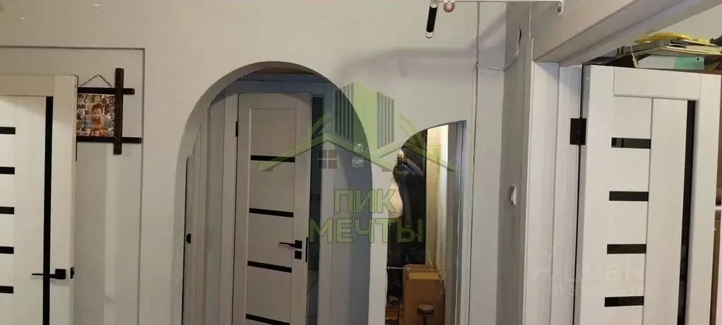 3-к кв. Бурятия, Улан-Удэ Коллективная ул., 13 (57.1 м) - Фото 0